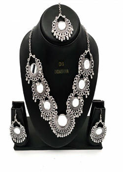 OXIDIZE CHOKERS SILVER MIRROR PENDENT SET SR1 (Rs.99)